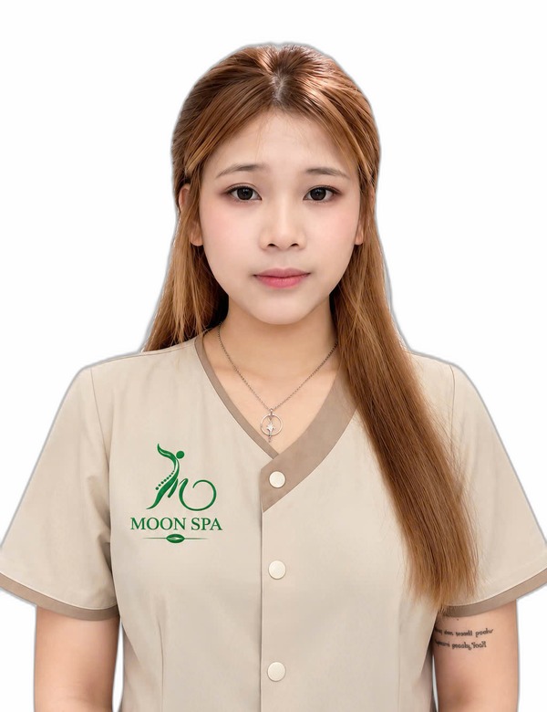 Bích Vân tại Moon Spa